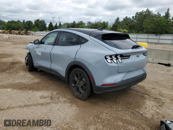 2024 Ford Mustang Mach-E Select z VIN 3FMTK1R4XRMA12763, wystawiony jako Copart lot #62646955 z przebiegiem 6 807 mil mil oraz Szkoda całkowita • Salvage title. Historia ofert i sprzedaży dostępna na DreamBid. Obrazek 2.
