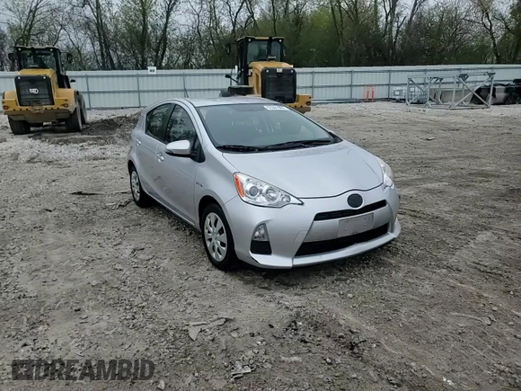 2014 Toyota Prius One with VIN JTDKDTB33E1564829, listed as a Copart auction lot 55361085 with 130,251 mi miles and Non Repairable. Bid and sale history available at DreamBid. Image 13.