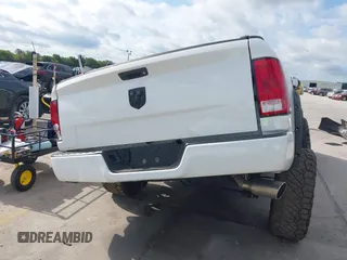 2018 Ram 1500 Express с VIN 1C6RR6KG9JS299835, выставлен на аукционе IAAI как лот 42028416 с пробегом 116 909 миль миль и . История ставок и продаж доступна на DreamBid. Изображение 16.