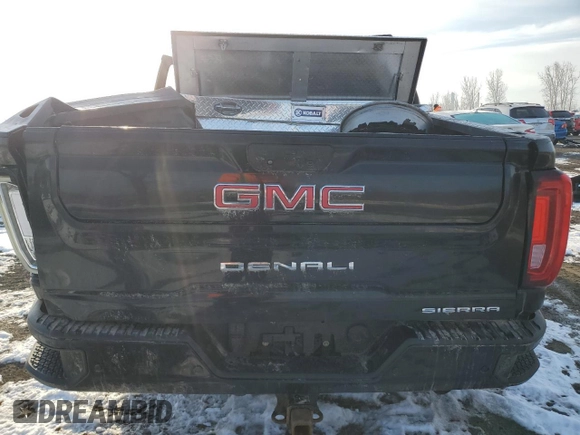 2020 GMC Sierra 2500HD Denali z VIN 1GT49REY9LF223116, wystawiony jako Copart lot #48405995 z przebiegiem Nie podano mil oraz Nie do naprawy • Non repairable. Historia ofert i sprzedaży dostępna na DreamBid. Obrazek 6.