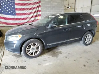 2015 Volvo XC60 T5 Drive-E Premier z VIN YV426MDB6F2588183, wystawiony jako Copart lot #53553635 z przebiegiem 131 986 mil mil oraz Czysty tytuł • Clean title. Historia ofert i sprzedaży dostępna na DreamBid. Obrazek 1.