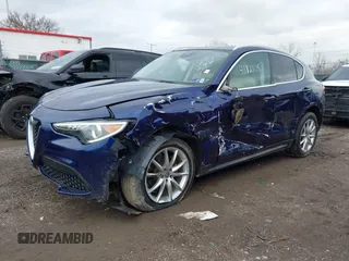 2019 Alfa Romeo Stelvio Ti z VIN ZASPAKBN4K7C43201, wystawiony jako IAAI lot #41121052 z przebiegiem 32 768 mil mil oraz . Historia ofert i sprzedaży dostępna na DreamBid. Obrazek 17.