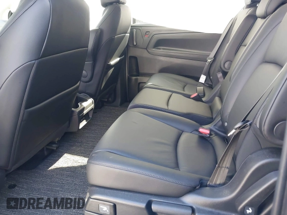 2025 Honda Odyssey EX-L with VIN 5FNRL6H64SB016104, listed as a IAAI auction lot 41456550 with 61 mi miles and . Bid and sale history available at DreamBid. Image 8.