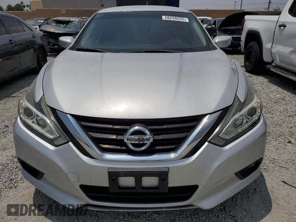 2017 Nissan Altima SR z VIN 1N4AL3AP1HC126621, wystawiony jako Copart lot #58258535 z przebiegiem 79 249 mil mil oraz Szkoda całkowita • Salvage title. Historia ofert i sprzedaży dostępna na DreamBid. Obrazek 5.