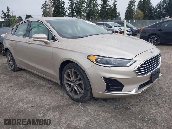 2019 Ford Fusion SEL with VIN 3FA6P0CD8KR256321, listed as a IAAI auction lot 41999502 with 67,500 mi miles. Bid and sale history available at carsss.com. Image 1.