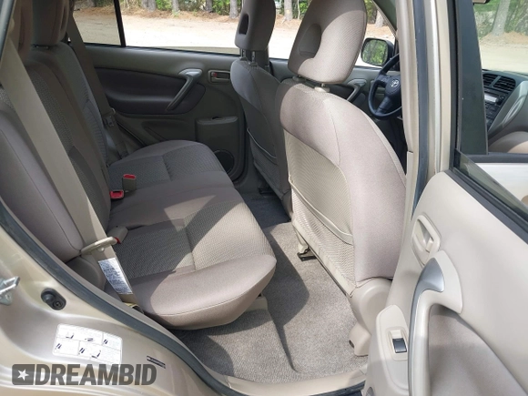 2005 Toyota RAV4 with VIN JTEGD20V950063045, listed as a IAAI auction lot 42088784 with 1 mi miles. Bid and sale history available at carsss.com. Image 8.