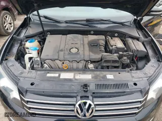 2013 Volkswagen Passat SE w/Sunroof with VIN 1VWBP7A3XDC108598, listed as a IAAI auction lot 41560321 with 94,568 mi miles. Bid and sale history available at carsss.com. Image 10.