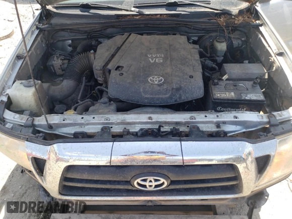 2006 Toyota Tacoma z VIN 3TMLU42N96M003616, wystawiony jako Copart lot #54505795 z przebiegiem 290 498 mil mil oraz Nie do naprawy • Non repairable. Historia ofert i sprzedaży dostępna na DreamBid. Obrazek 11.