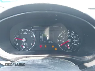 2016 Kia Sorento LX z VIN 5XYPGDA50GG141084, wystawiony jako IAAI lot #41848617 z przebiegiem 102 576 mil mil oraz . Historia ofert i sprzedaży dostępna na DreamBid. Obrazek 7.