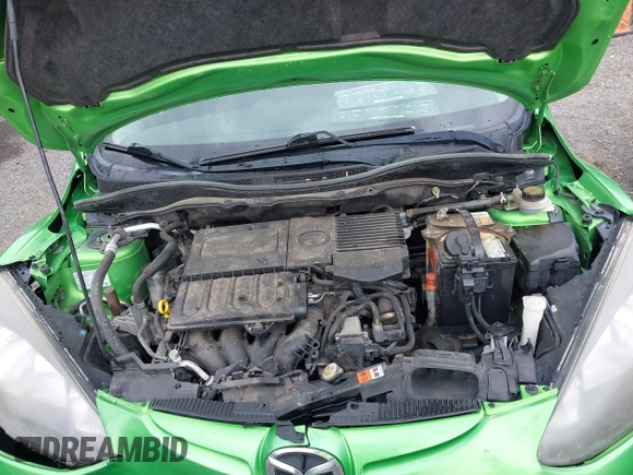 2011 Mazda 2 Sport with VIN JM1DE1HZ1B0119805, listed as a IAAI auction lot 41934481 with 122,679 mi miles. Bid and sale history available at carsss.com. Image 10.