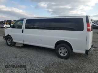 2014 Chevrolet Express Passenger LT with VIN 1GAZG1FG9E1108950, listed as a Copart auction lot 45370685 with 537,650 mi miles and Salvage title. Bid and sale history available at DreamBid. Image 2.