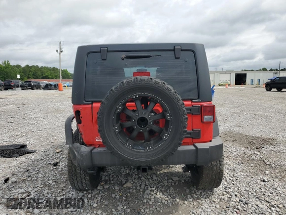 2015 Jeep Wrangler Unlimited Sport with VIN 1C4BJWDG6FL568082, listed as a Copart auction lot 58242945 with 114,637 mi miles and Salvage title. Bid and sale history available at DreamBid. Image 6.