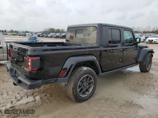 2022 Jeep Gladiator Texas Trail with VIN 1C6HJTAG3NL108851, listed as a Copart auction lot 44018485 with 17,017 mi miles and Salvage Title. Bid and sale history available at carsss.com. Image 3.