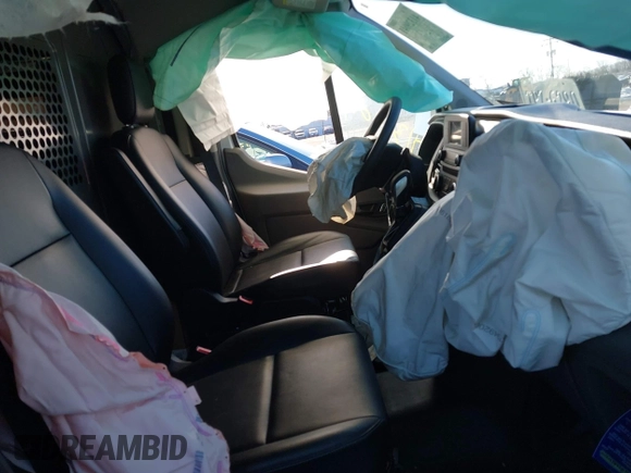 2023 Ford Transit с VIN 1FTBW1Y86PKB55657, выставлен на аукционе IAAI как лот 41329041 с пробегом 39 002 миль миль и . История ставок и продаж доступна на DreamBid. Изображение 5.