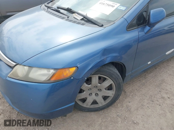 2008 Honda Civic LX z VIN 1HGFA16508L087622, wystawiony jako IAAI lot #41675090 z przebiegiem 123 656 mil mil oraz . Historia ofert i sprzedaży dostępna na DreamBid. Obrazek 6.