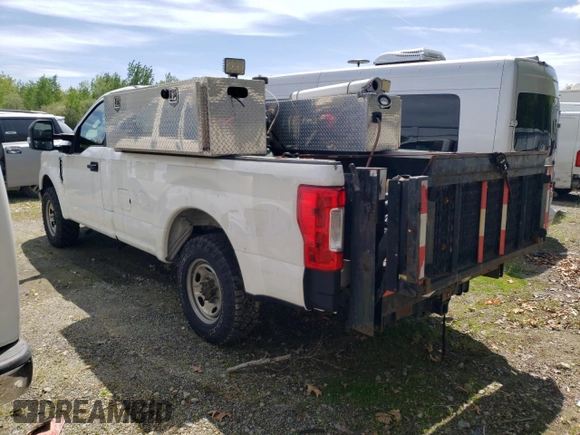 2019 Ford F-250 XL with VIN 1FTBF2A67KEG48981, listed as a Copart auction lot 56925055 with Not provided miles and Clean title. Bid and sale history available at DreamBid. Image 2.