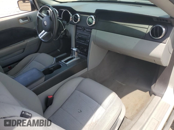 2008 Ford Mustang Deluxe with VIN 1ZVHT80N885179842, listed as a Copart auction lot 54530415 with 170,736 mi miles and Salvage title. Bid and sale history available at DreamBid. Image 8.