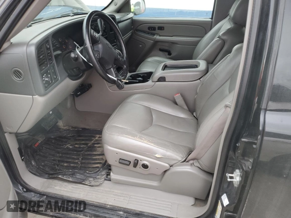 2006 Chevrolet Avalanche Z71 with VIN 3GNEK12Z46G189202, listed as a Copart auction lot 87802725 with 203,812 mi miles and Salvage Title. Bid and sale history available at carsss.com. Image 7.
