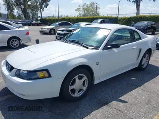 2004 Ford Mustang Standard with VIN 1FAFP40674F186503, listed as a IAAI auction lot 41915483 with 157,864 mi miles. Bid and sale history available at carsss.com. Image 2.