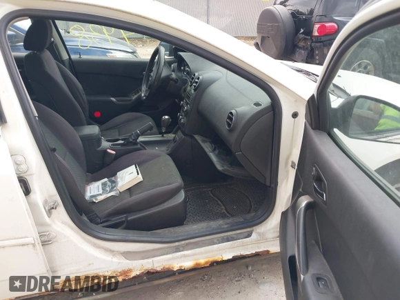 2007 Pontiac G6 G6 z VIN 1G2ZG58N374204797, wystawiony jako IAAI lot #42364938 z przebiegiem 101 730 mil mil oraz . Historia ofert i sprzedaży dostępna na DreamBid. Obrazek 5.