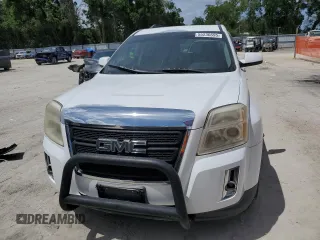 2011 GMC Terrain SLE-2 with VIN 2CTALSEC0B6430698, listed as a Copart auction lot 55236695 with 111,802 mi miles and Clean Title. Bid and sale history available at DreamBid. Image 5.