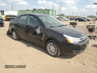 2008 Ford Focus SE z VIN 1FAHP35NX8W215744, wystawiony jako Copart lot #56096055 z przebiegiem 165 827 mil mil oraz Szkoda całkowita • Salvage title. Historia ofert i sprzedaży dostępna na DreamBid. Obrazek 4.