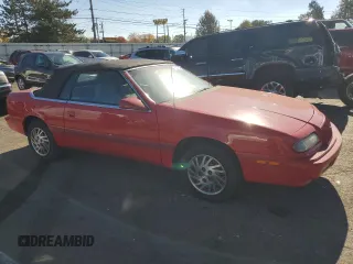 1995 Chrysler LeBaron z VIN 1C3EU4538SF506684, wystawiony jako Copart lot #76207694 z przebiegiem 197 644 mil mil oraz Tytuł czysty. Historia ofert i sprzedaży dostępna na DreamBid. Obrazek 4.