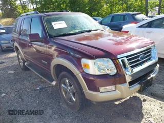 2006 Ford Explorer Eddie Bauer z VIN 1FMEU64E56UA44320, wystawiony jako IAAI lot #42194897 z przebiegiem 226 275 mil mil oraz . Historia ofert i sprzedaży dostępna na DreamBid. Obrazek 1.
