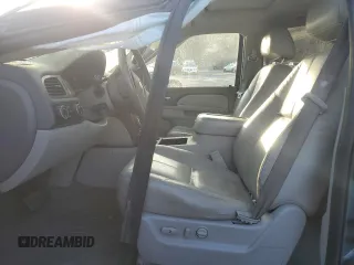 2010 Chevrolet Tahoe LT z VIN 1GNUKBE08AR175617, wystawiony jako Copart lot #48629955 z przebiegiem Nie podano mil oraz Nie do naprawy • Non repairable. Historia ofert i sprzedaży dostępna na DreamBid. Obrazek 7.