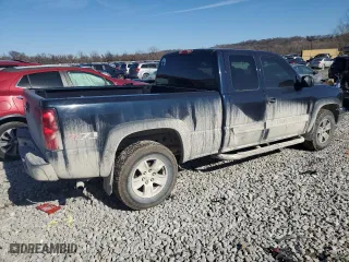 2006 Chevrolet Silverado 1500 LT1 with VIN 1GCEK19Z96Z288743, listed as a Copart auction lot 46788745 with 197,232 mi miles and Salvage Title. Bid and sale history available at carsss.com. Image 3.