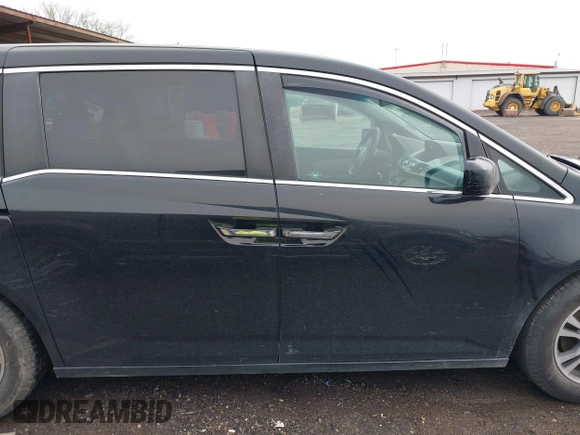 2012 Honda Odyssey EX with VIN 5FNRL5H46CB096547, listed as a IAAI auction lot 41919700 with 165,882 mi miles and . Bid and sale history available at carsss.com. Image 13.
