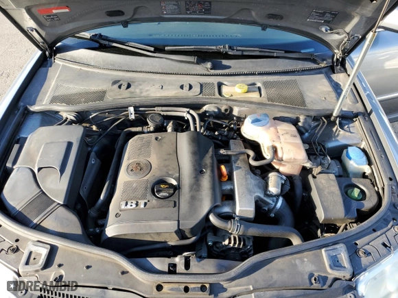2003 Volkswagen Passat GLS with VIN WVWVD63B63E164032, listed as a Copart auction lot 88300875 with 80,695 mi miles and Clean Title. Bid and sale history available at carsss.com. Image 11.