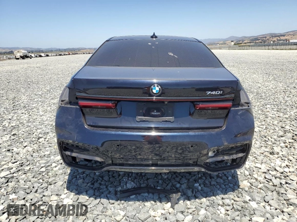2020 BMW 7 Series 740i z VIN WBA7T2C02LGF96611, wystawiony jako Copart lot #61451935 z przebiegiem 61 185 mil mil oraz Szkoda całkowita • Salvage title. Historia ofert i sprzedaży dostępna na DreamBid. Obrazek 6.