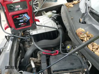 2008 Chevrolet HHR SS z VIN 3GNCA63X68S674932, wystawiony jako IAAI lot #41427822 z przebiegiem 161 354 mil mil oraz . Historia ofert i sprzedaży dostępna na DreamBid. Obrazek 19.