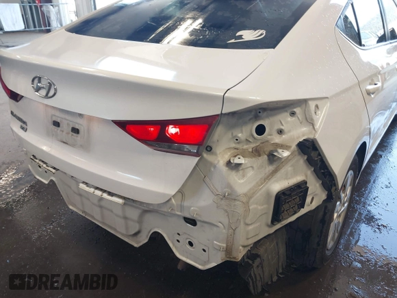 2017 Hyundai Elantra SE with VIN 5NPD74LF3HH165639, listed as a IAAI auction lot 42158157 with 123,352 mi miles and . Bid and sale history available at DreamBid. Image 6.