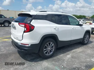 2024 GMC Terrain SLT с VIN 3GKALVEG7RL261595, выставлен на аукционе IAAI как лот 42355879 с пробегом 35 990 миль миль и . История ставок и продаж доступна на DreamBid. Изображение 4.