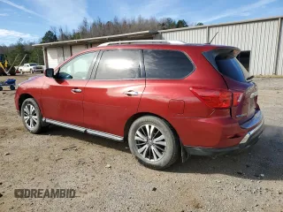 2017 Nissan Pathfinder SV z VIN 5N1DR2MN1HC695846, wystawiony jako Copart lot #45953705 z przebiegiem 135 587 mil mil oraz Szkody całkowita. Historia ofert i sprzedaży dostępna na DreamBid. Obrazek 2.