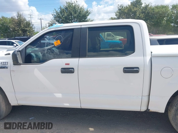2018 Ford F-150 XL with VIN 1FTEW1C57JKD59689, listed as a IAAI auction lot 40389516 with 108,731 mi miles. Bid and sale history available at carsss.com. Image 14.