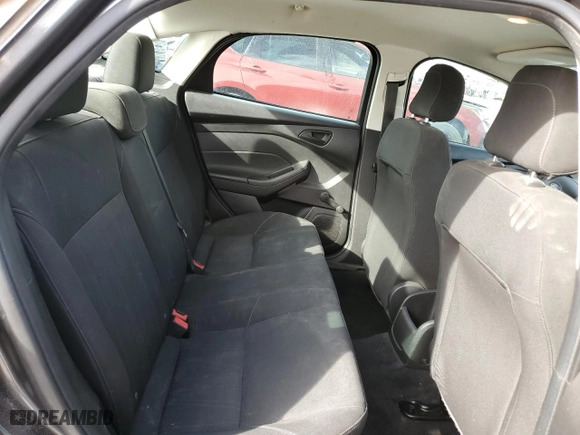 2018 Ford Focus S with VIN 1FADP3E20JL235934, listed as a Copart auction lot 48015455 with 100,139 mi miles and Salvage Title. Bid and sale history available at carsss.com. Image 10.