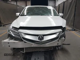 2018 Acura ILX with VIN 19UDE2F30JA002215, listed as a IAAI auction lot 41989391 with 39,816 mi miles and . Bid and sale history available at carsss.com. Image 13.