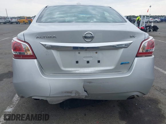2013 Nissan Altima SV with VIN 1N4AL3AP7DC268367, listed as a IAAI auction lot 41911133 with 192,844 mi miles and . Bid and sale history available at carsss.com. Image 6.