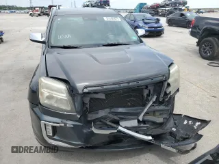 2017 GMC Terrain Denali with VIN 2GKFLRE38H6279441, listed as a Copart auction lot 59109425 with 215,537 mi miles and Salvage title. Bid and sale history available at DreamBid. Image 5.