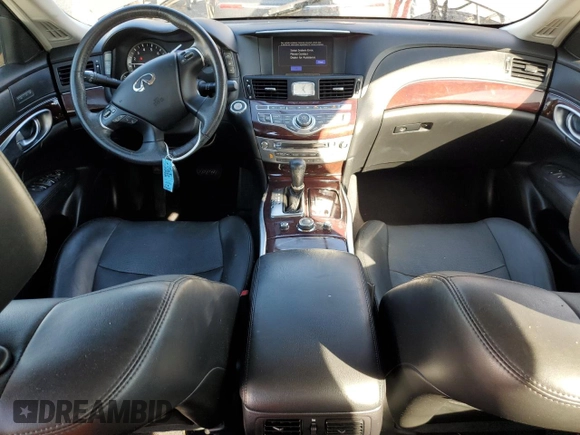 2018 Infiniti Q70 Luxe with VIN JN1BY1AR3JM220301, listed as a Copart auction lot 79569884 with 84,339 mi miles and Salvage title. Bid and sale history available at DreamBid. Image 8.