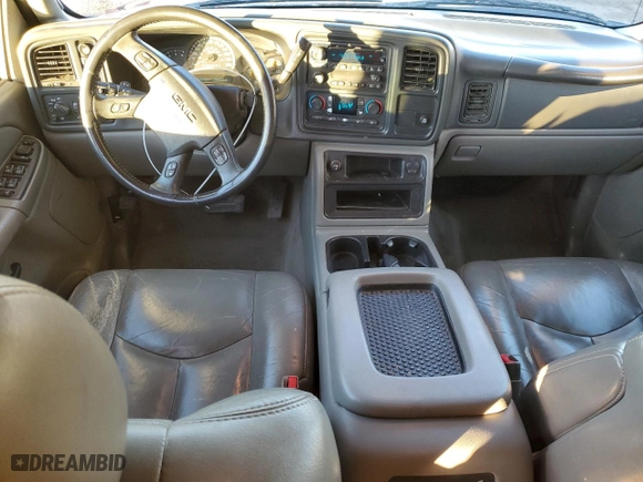 2006 GMC Yukon XL SLT with VIN 1GKFK16Z36J174572, listed as a Copart auction lot 81399014 with 289,199 mi miles and Salvage Title. Bid and sale history available at carsss.com. Image 8.