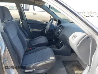 2000 Honda Civic VP with VIN 2HGEJ6616YH581681, listed as a IAAI auction lot 41392947 with 138,022 mi miles. Bid and sale history available at carsss.com. Image 5.