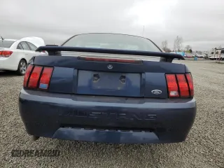 2001 Ford Mustang Standard with VIN 1FAFP40471F195972, listed as a Copart auction lot 48257465 with 155,495 mi miles and Salvage Title. Bid and sale history available at carsss.com. Image 6.