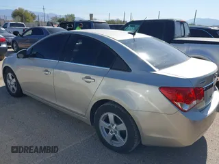 2014 Chevrolet Cruze 1LT with VIN 1G1PC5SB6E7448834, listed as a IAAI auction lot 42582022 with 177,919 mi miles and . Bid and sale history available at DreamBid. Image 3.