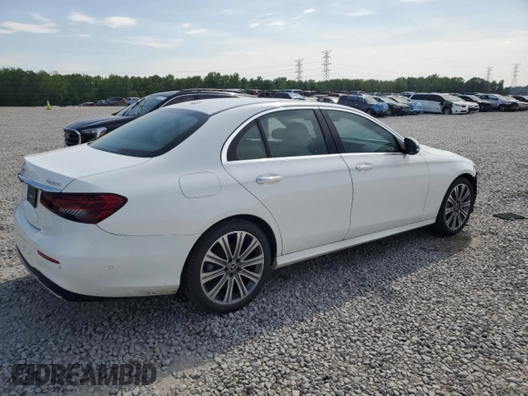 2021 Mercedes-Benz E 350 with VIN W1KZF8EBXMA922053, listed as a Copart auction lot 53785405 with 89,589 mi miles and Salvage Title. Bid and sale history available at DreamBid. Image 3.