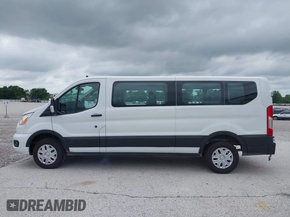 2021 Ford Transit Passenger XL with VIN 1FBAX2Y80MKA31866, listed as a IAAI auction lot 42445861 with 65,193 mi miles and . Bid and sale history available at DreamBid. Image 14.