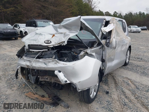 2016 Kia Soul with VIN KNDJN2A23G7865872, listed as a IAAI auction lot 41119669 with 1 mi miles. Bid and sale history available at carsss.com. Image 2.